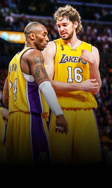 Los Angeles Lakers retiring Pau Gasol's No. 16 jersey